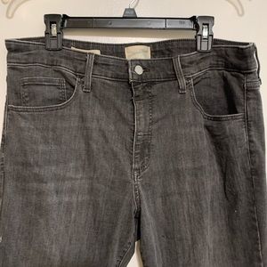 16/ 33L High Rise Skinny Grey Stretch Waist Jean Universal Thread